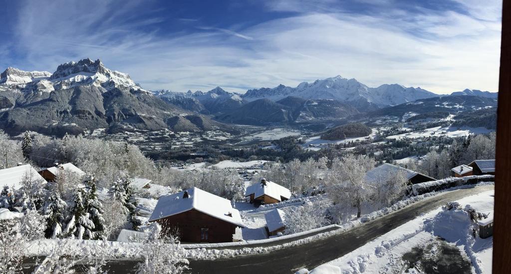 La Joubarbe Au Balcon Du Mont-Blanc Villa Sallanches Exterior foto